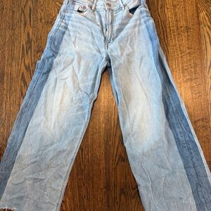 American Eagle Outfitters Two-Tone Blue Relaxed Jeans